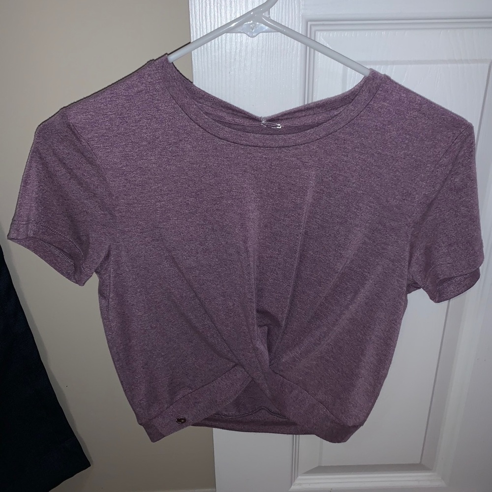 Buffbunny knotty crop top